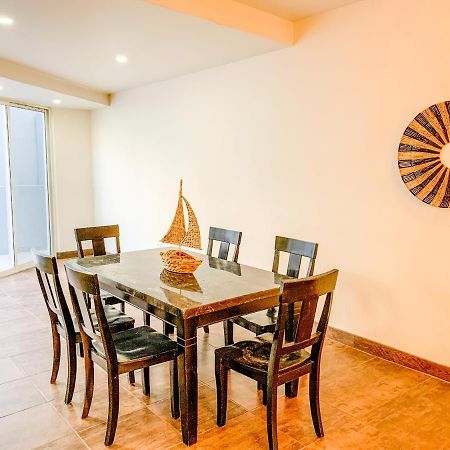 Beautiful 3 Bdr 2,5 Bath- Steps From Beach W/Pkg Tijuana Exterior photo