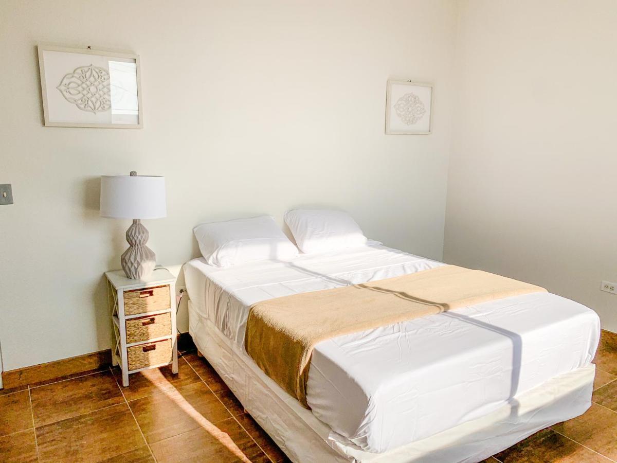 Beautiful 3 Bdr 2,5 Bath- Steps From Beach W/Pkg Tijuana Exterior photo